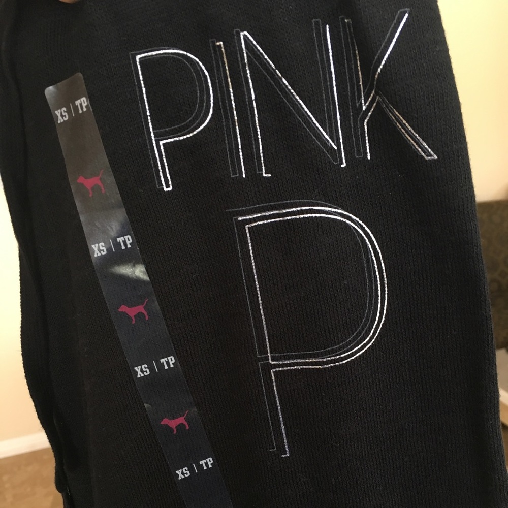 VS PINK Black Straight Leg Pant 🖤
